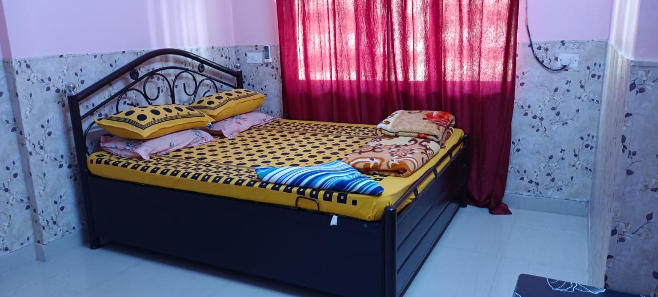 Galaxy Apartment Мумбай Екстериор снимка